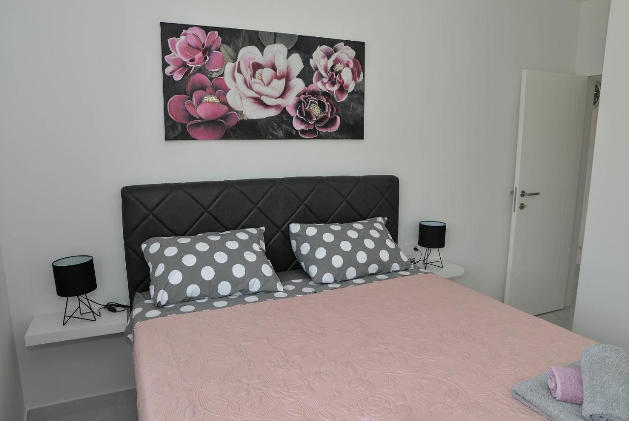 Apartment Laura Zadar Dış mekan fotoğraf